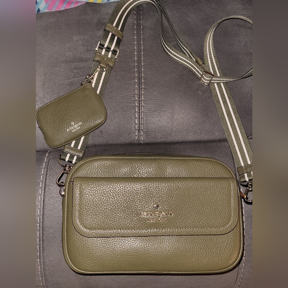 Kate Spade Rosie pebble leather flap camera bad seaweed
